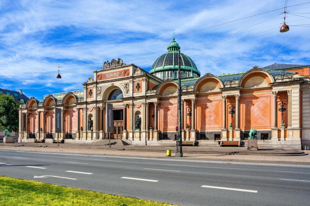 Lovely 3Br Manor Apartment 5 Min From Tivoli Gardens Copenhagen Luaran gambar