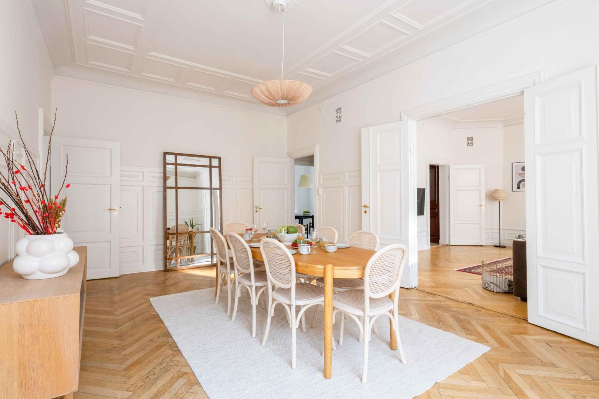 Lovely 3Br Manor Flat 5 Min From Tivoli Gardens Apartment Copenhagen Luaran gambar