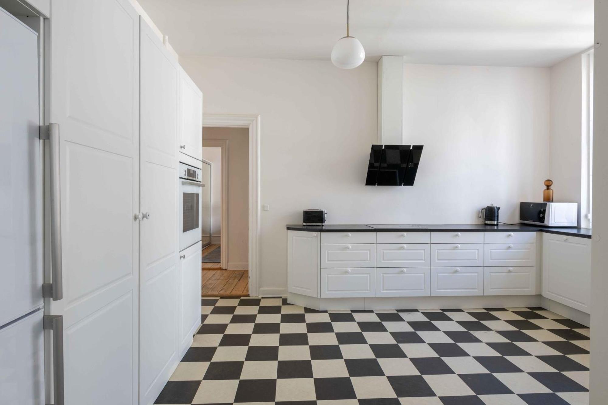 Lovely 3Br Manor Apartment 5 Min From Tivoli Gardens Copenhagen Luaran gambar